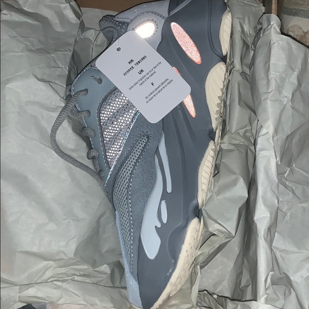 Yeezy Boost 700